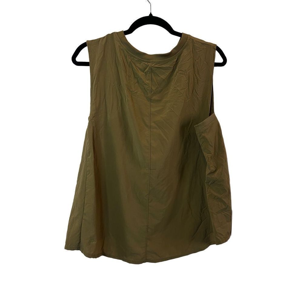 All in motion nylon shirt XL
